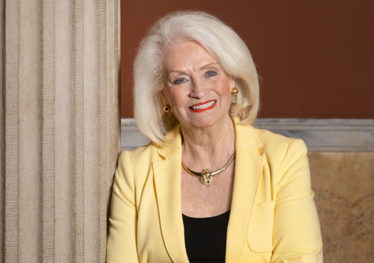 Jefferson County Clerk Bobbie Holsclaw dies at the age of 81